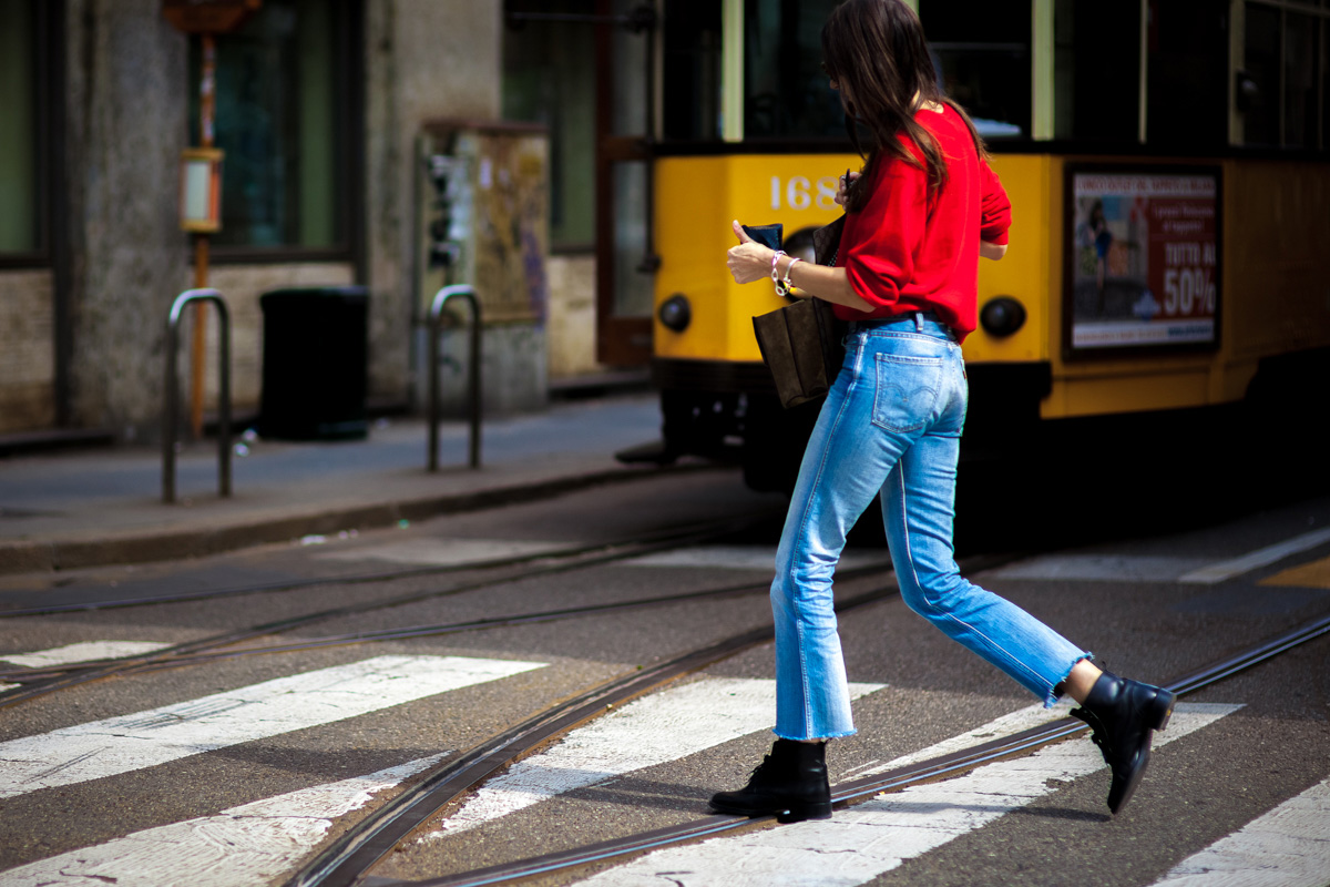 Laura Catrina wearing Levis jeans at Milan Fashion Week